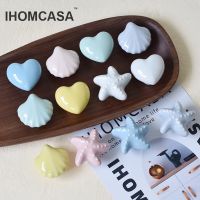 IHOMCASA ลิ้นชักเฟอร์นิเจอร์ห้องเด็กเปลือกหอยหัวใจลูกบิดเซรามิกด้ามจับตู้โคมไฟตู้ใสครัวตู้หนังสือแบบดึง