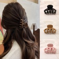 New Candy Colors Hair Clips for Women Acrylic Hair Claw Medium Size Hair Clamps Claw Clip Crab Hairpin Fashion Hair Accessories