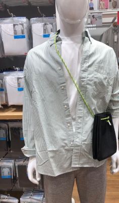Uniqlo เสื้อผ้าผู้ชายแบบลำลองใส่ได้ทุกแบบ,ห้องลองเสื้อ2022เสื้อเชิ้ตมีลาย452298ฤดูใบไม้ร่วง