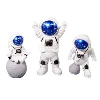 6X Nordic Astronaut Figurines Resin Model Mini Table Ornaments Living Room DIY Modern Home Decor Accessories Starry Blue