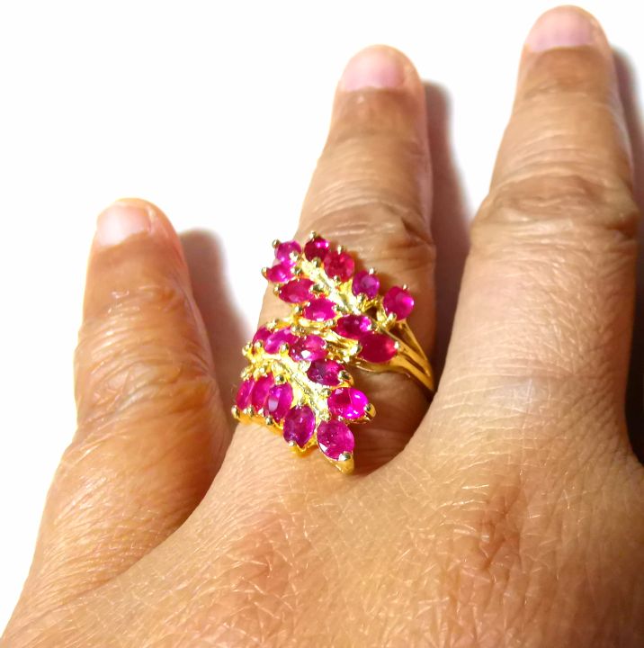 แหวนพลอยแท้-ทับทิมแดงเนื้อแก้ว-ทรงช่อมะกอก-เรือนเงินแท้ชุบทอง-ทำนวัตกรรมนาดนเพิ่มความทน-ไซส์-54