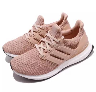 รองเท้าผ้าใบ Adidas Ultraboost 4.0ash pearl