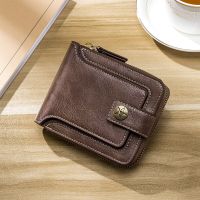 Retro Mens Short Wallet 2023 New Horizontal Zipper Multifunctional Multi Card Student Three Fold Buckle Leather Wallet Fashion