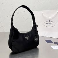 (with Box) Re-Edition 2000 Hobo Underarm Bag pradaˉWomens Fashion Classy Solid Color Nylon Shoulder Bag