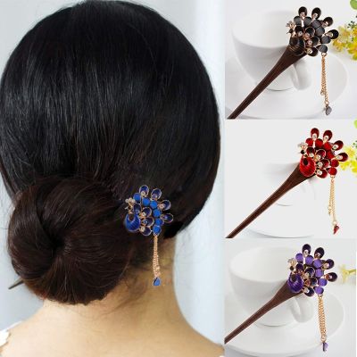 Retro style, classic national style hairpin, step shaking handmade wooden hairpin, curling tassel, exquisite headdress