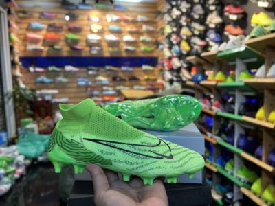 【Special Deals】รองเท้าฟุตบอล-Phantom GX Elite FG รองเท้าสตั๊ด สตั๊ดฟุตบอล รองเท้าฟุตซอล Football Boots-Free Football 100% Authentic