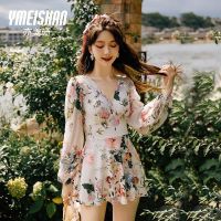 2023 new swimsuit long-sleeved sunscreen high-end net red wind swimsuit conservative one-piece super fairy