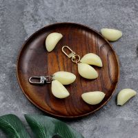 【CW】 Original Garlic Pendant Keychain Student Couple Personality Car Keychains Jewelry Fashion Chains