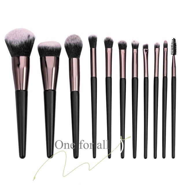 พร้อมส่ง-แปรงแต่งหน้า-brush-set-เซต11ชิ้น-แปรงปัดแก้ม-แปรงไฮไลท์-แปลงแต่งหน้า-make-up-brush-fancy-h06-สีแปรงคลาสสิคมากๆ