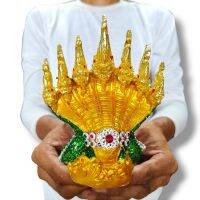 พญานาคราชประทานทรัพย์ 7เศียร พระวรกายประดับกากเพชรสีเขียว บูชาและผ่านพิธีมาจากคำชะโนด งานเรซิ่นลงสีปิดทองแต่งองค์