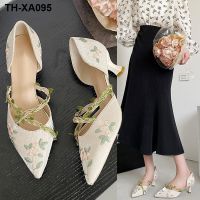 Vines embroidery pointed fine with high heels women 2023 new qipao joker fairy fashion wind baotou sandals