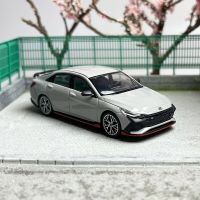 เครื่องประดับรถหล่อตาย1:64ระดับ Hyundai Elantra N รถโลหะผสมจำลองของที่ระลึกโมเดลของเล่นเด็ก Gif