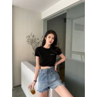 4UJN Alexander Wang 2023 early spring new fashion simple washed old high waist slimming all-Match belt denim shorts