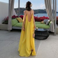 Sexy beach skirt to show thin women in the summer of 2019 the new condole belt backless dress yellow seaside holiday in hainan