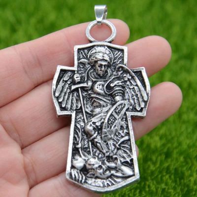 【CW】✘  Michael Archangel Amulet Shield Medal Necklace Protection Russian Orthodox Slavic Jewelry