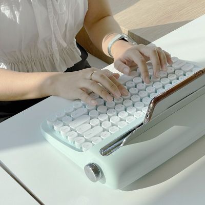 Bluetooth-compatible Typewriter Keyboard Retro Steampunk Candy Colors Dot English Office Wireless Mechanical Keyboard Office Basic Keyboards