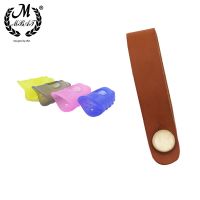 ；。‘【 M MBAT Guitar Leather Neck Strap Brown Silicone Finger Sleeve Four Loaded Soft Guitar Belt Strings Instrument Parts Accessories