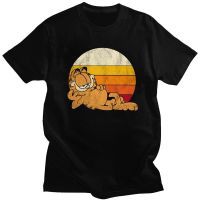 【New】เสื้อยืดผ้าฝ้ายพิมพ์ลายขายดี เสื้อยืดที่คุณต้องการเสื้อยืดแขนสั้น พิมพ์ลายแมวน่ารัก Garfield สไตล์วินเทจ สําหรับผู้ชายขน