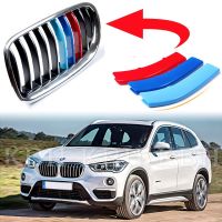 3Pcs รถด้านหน้าย่างสติกเกอร์ Racing Grille Strips ฝาครอบตกแต่งสำหรับ BMW X1 F48 2016 2017 2018 2019