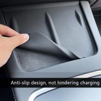 For Tesla Model 3 2020 2021 2022 Mobile Phone Wireless Charging Dustproof Pad Anti-Slip Pad 2021 2022 Model Y Car Essories