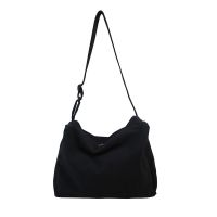 กระเป๋าผ้า กระเป๋าสะพายไหล่ แฟชั่นสำหรับผู้หญิง ulzzang canvas Women hobo bag messenger bag shoulder bag for Women