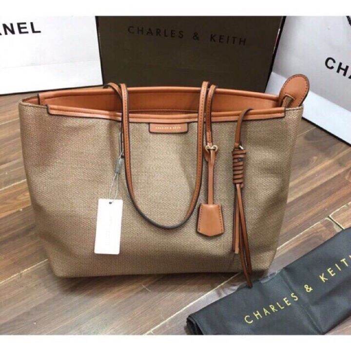Charles AND KEITH TEXTURED TOTE BAG CK Lazada