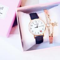 Đồng hồ thời trang nữ Candycat dây nhung mặt số trái tim siêu đẹp thumbnail