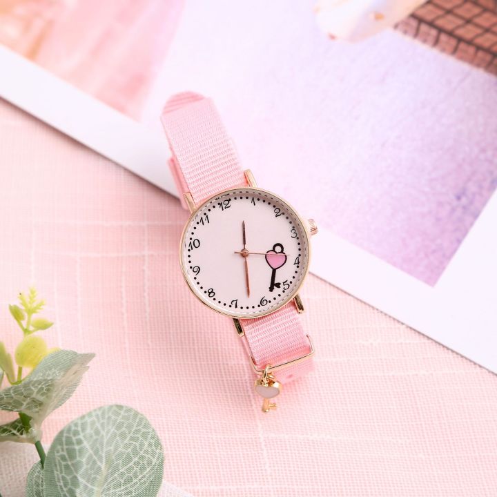 นาฬิกาหัวใจของหญิงสาวนาฬิกาผู้หญิงจี้น่ารักมาการองสีชมพูนาฬิกาผู้หญิง-ins-จี้นาฬิกาข้อมือระบบควอทซ์นักเรียน