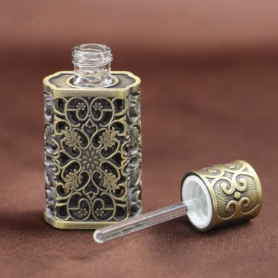 Willis1 Botol Parfum Essential Oil 3ml Bahan Metal Desain Antik Aneka Warna