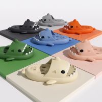 【CW】Size 36 45 Parent Child Lovely Shark Slippers Men Women S Bathroom Water Leakage Quick Drying Hollow Out Non Slip Home Slippers