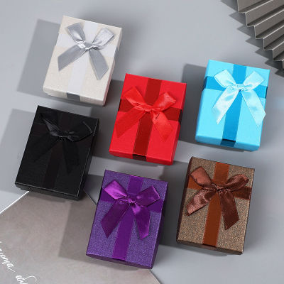 Embossed Jewelry Gift Box Premium Necklace Holder Small Bow Jewelry Packaging Box Ring Earrings Necklace Carton Luxe Jewelry Display
