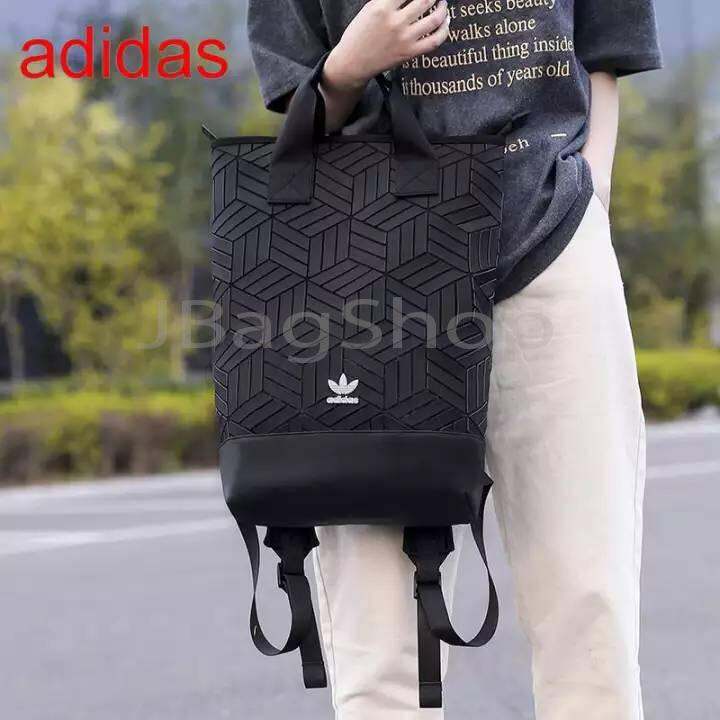 adidas-originals-geometric-3d-roll-top-backpack-รุ่นใหม่ชนช้อปกระเป๋าเป้สะพายหลัง-ส่งฟรี