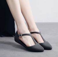 Pointed Flat Jelly Shoe Alina