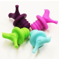 1Pc Design Silicone Wine Stopper Bottle Caps Wedding Pourer Stoppers