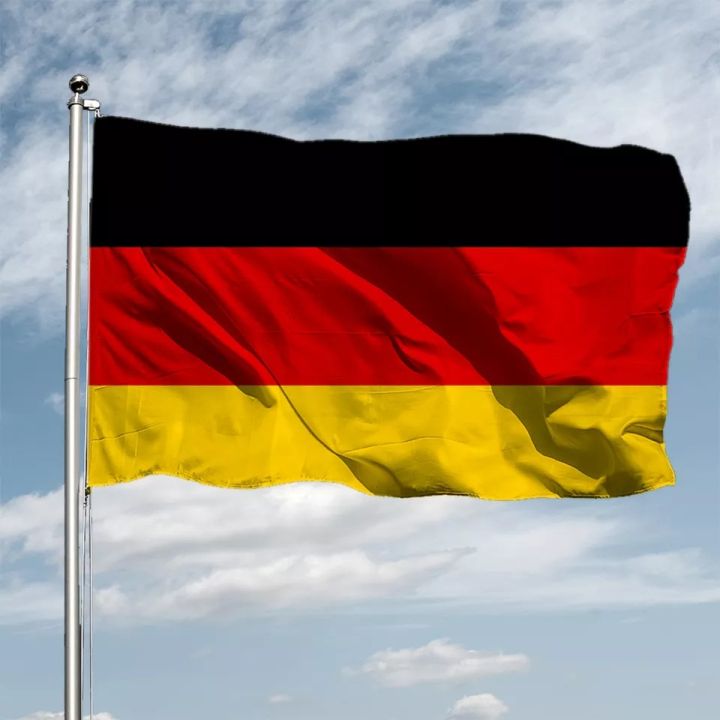 Quốc kỳ Đức bao gồm ba sọc ngang màu đen, đỏ và vàng, tượng trưng cho các giá trị khác nhau của đất nước. Hình ảnh này là một biểu tượng quốc gia đặc trưng của Đức và được tự hào sử dụng trên khắp thế giới. Hãy cùng chiêm ngưỡng hình ảnh về quốc kỳ Đức, tìm hiểu về ý nghĩa của các màu sắc và sự đại diện cho đất nước Đức.