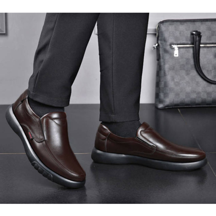 onesunnys-ใหม่ผู้ชายรองเท้าลำลองธุรกิจหนัง-รองเท้าทำงาน-รองเท้าขับรถ-รองเท้าหนังสีดำระบายอากาศ-ราคาถูก