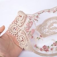 【CC】 Fabric Anti-scald Placemat Insulation Plate for Dining Table 2Color Embroidery European Coaster 1Pcs