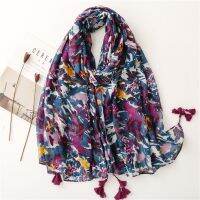 【CW】 2022 Fashion Paisley Abstract Floral Tassel Viscose Shawl Scarf Lady High Quality Wrap Thin Pashmina Stole Muslim Hijab 180x90Cm