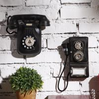 Retro Old Creative Fashion Wall Decoration Telephone Modeling Room Decoration Accessories Bar Milk Tea Shop Resin Miniature Item