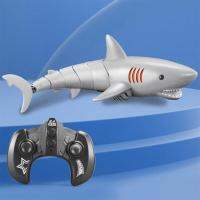 รีโมทคอนล Shark Pool ของเล่นสำหรับเด็กไฟฟ้า RC เรือสเปรย์น้ำฤดูร้อนน้ำกลางแจ้งของเล่นสำหรับเด็กวันเกิด Gift