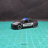 majorette porsche panamera turbo s ลายตำรวจ POLICE