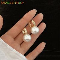 Retro High Sense French Romantic Pearl Pendant Earrings For Woman 2021 New Fashion Zircon Gold Jewelry Party Girls Earrings