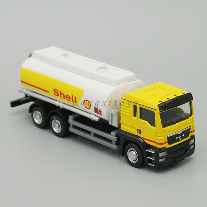 1-64-man-diecast-model-toy-oil-tanker-truck