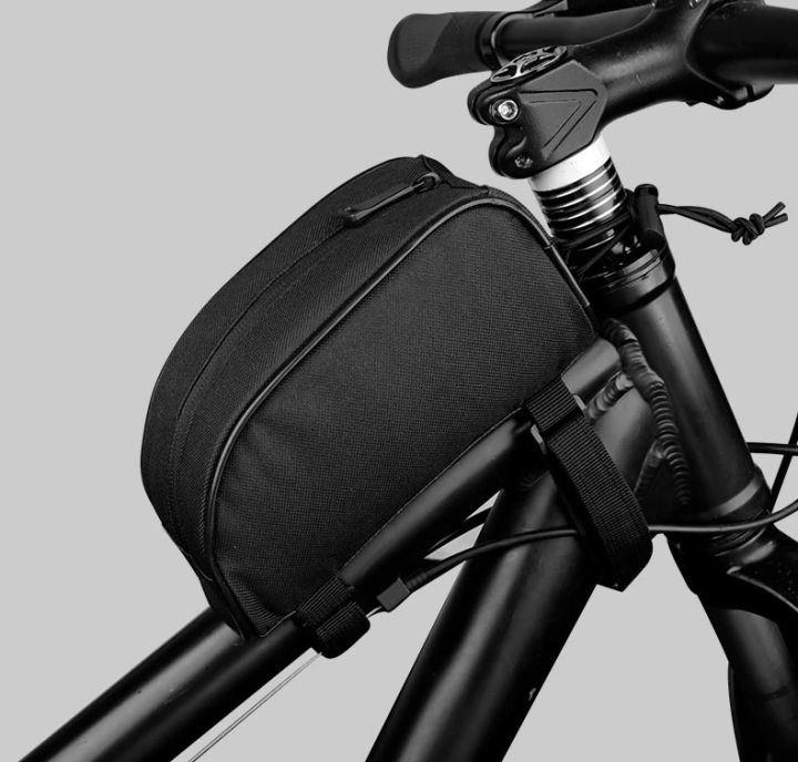 กระเป๋าจักรยาน-กระเป๋าใส่สัมภาระมีซิปตรงกลาง-คาดเฟรมแนวตั้ง-สีดำ