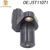 J5T11071 3322078A00 Crankshaft Position Sensor For Suzuki Carry 1.3L Mitsubishi