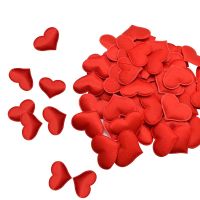 100Pcs 35mm Romantic Sponge Satin Fabric Heart Petals Wedding Confetti Table Bed Heart Petals Wedding Valentine Decoration