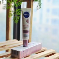 Nivea De version three-in-one whitening essence 40ml soy light spot color sink