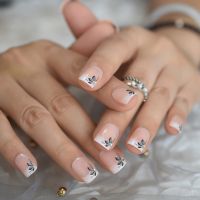 Short Flower Classic Press On Acrylic Nails Square Natural Designed Finger Nails Short Daily Office Blingbling Fake Nails