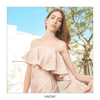 [VACAY] FLORAL LACE RUFFLE SLEEVELESS TOP เสื้อสายเดี่ยวลูกไม้ ลายแต่งชายระบาย เสื้อผ้าผู้หญิง เสื้อผ้าแฟชั่น