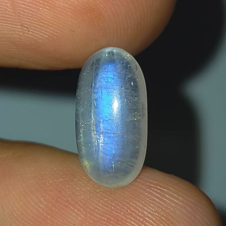 พลอย-มูนสโตน-มุกดาหาร-เหลือบ-ฟ้า-น้ำเงิน-ธรรมชาติ-แท้-unheated-natural-blue-flash-moonstone-หนัก-3-09-กะรัต